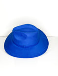 Cargar la imagen en la vista de la galería, Blue King Suede Hat