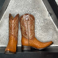 Cargar la imagen en la vista de la galería, Bota de avestruz color miel con