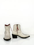 Load image into Gallery viewer, Cherokee Bone Boots