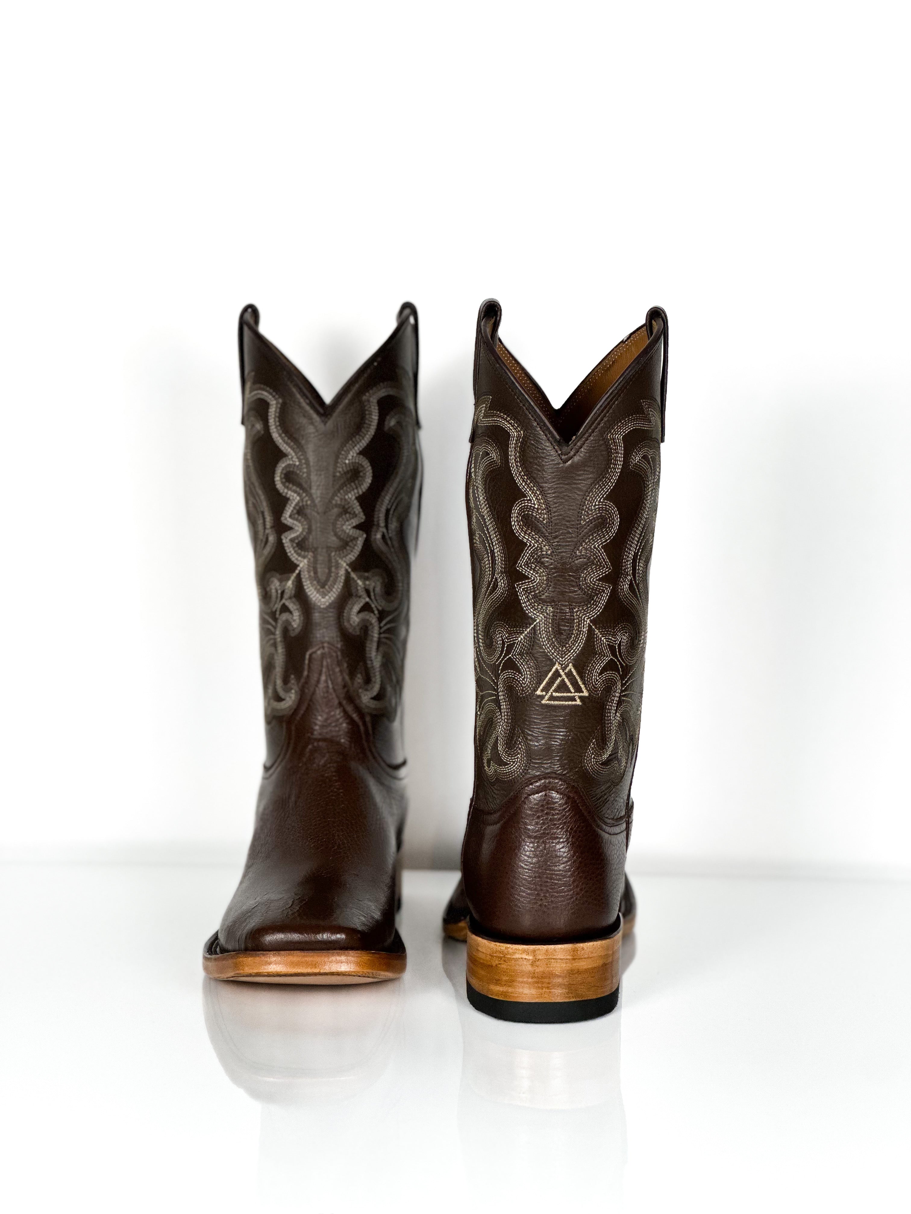 Men's Deer- Guinda