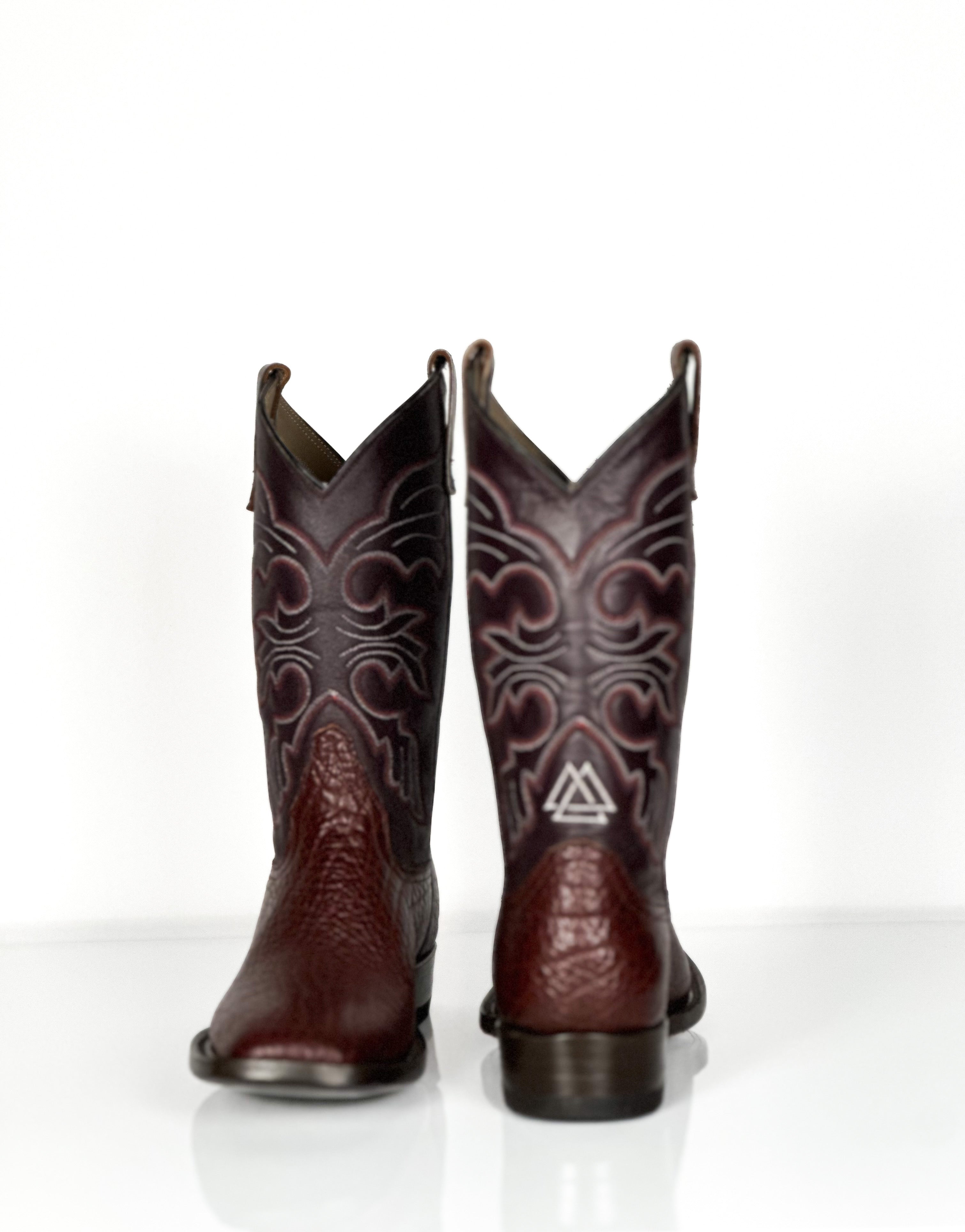 Velvet Bullsneck Boots