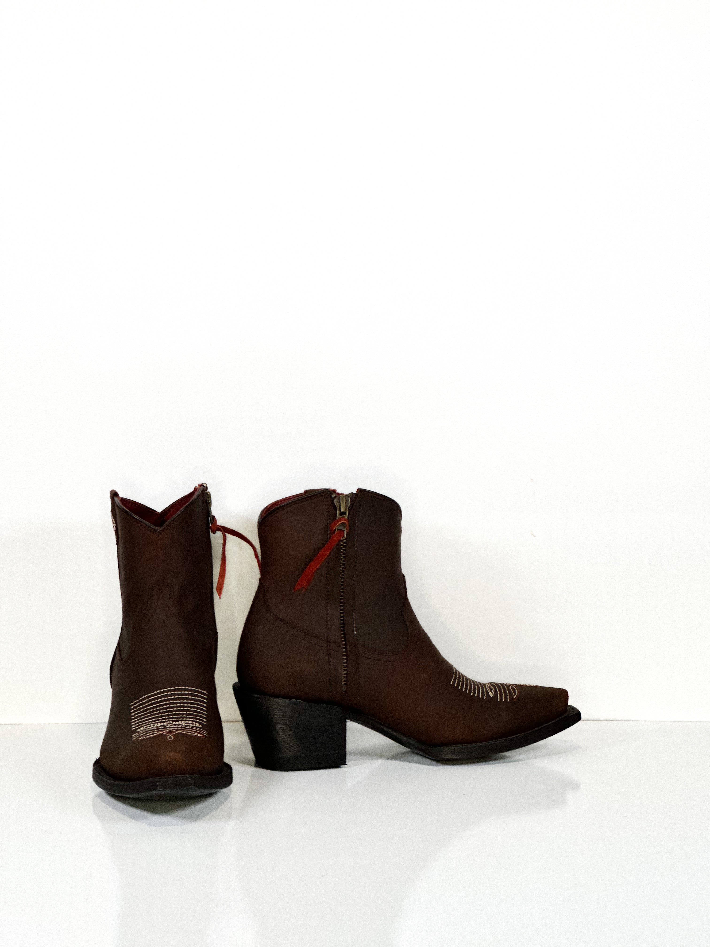 Cherokee Cowhide Boots