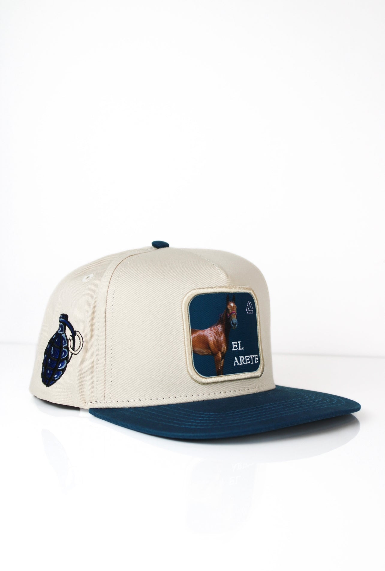 El Arete Horse Cap
