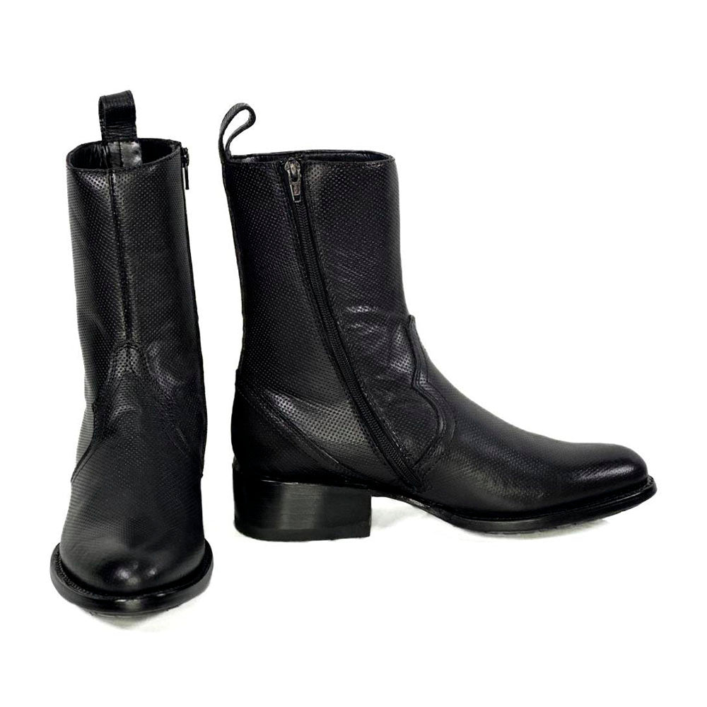 black star booties interior