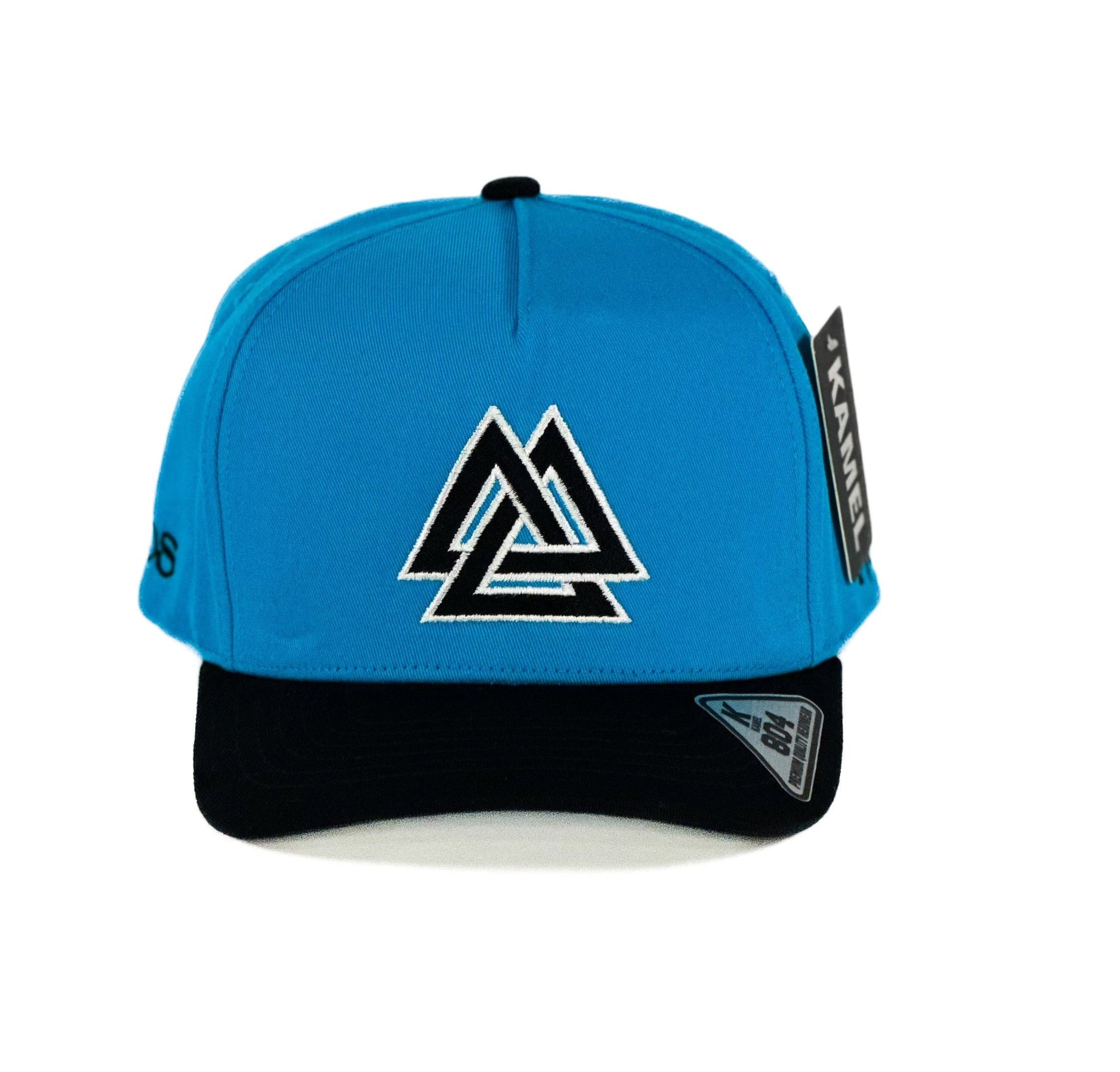Blue and black cap with a triangle cuadra piedreros logo