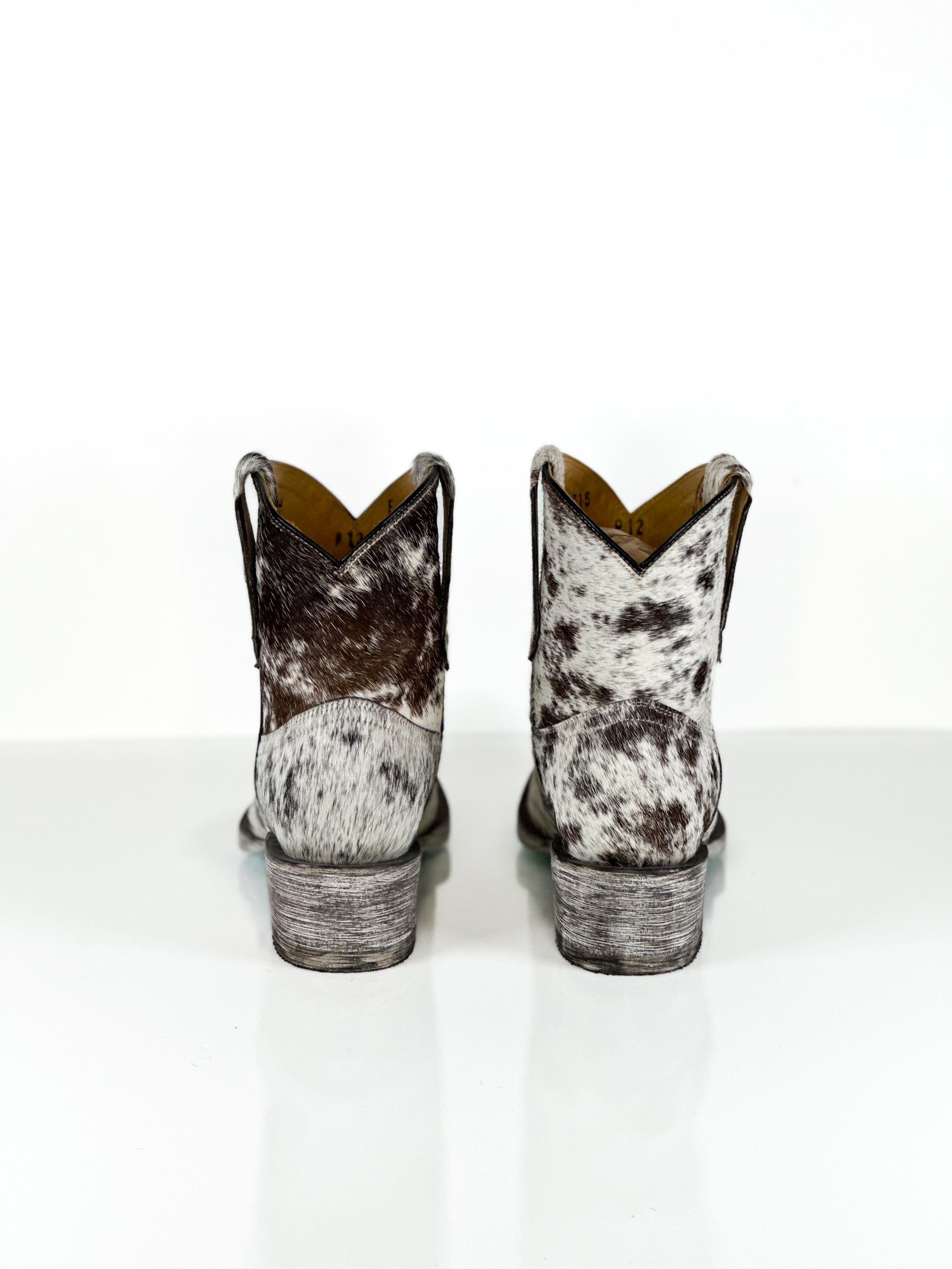 Azeri breeze cowhide