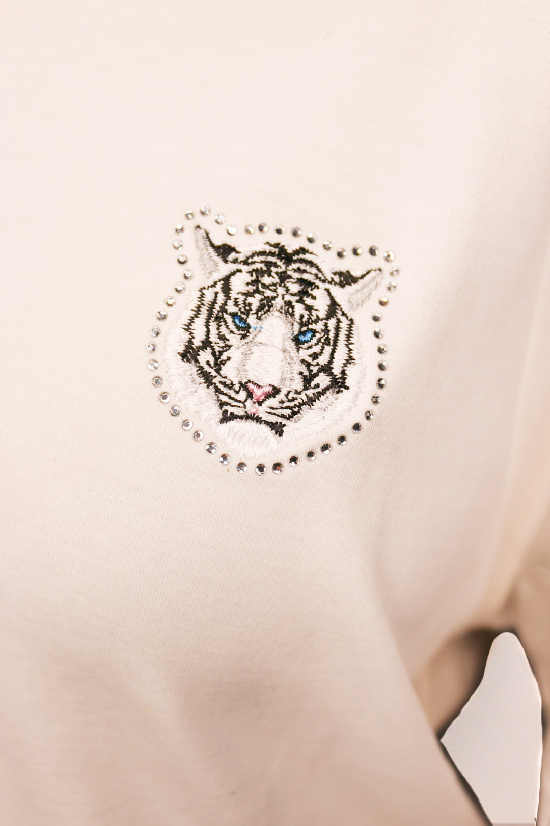 Women’s shirt- white