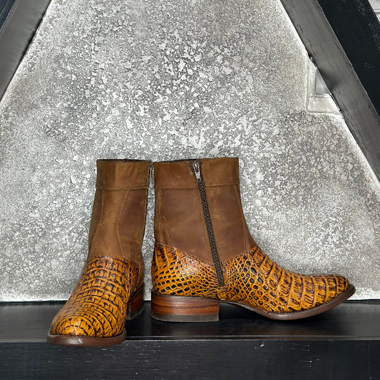 Ambar Jaguar Boots