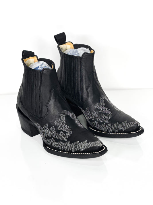 Keeps Dark Soul Boots