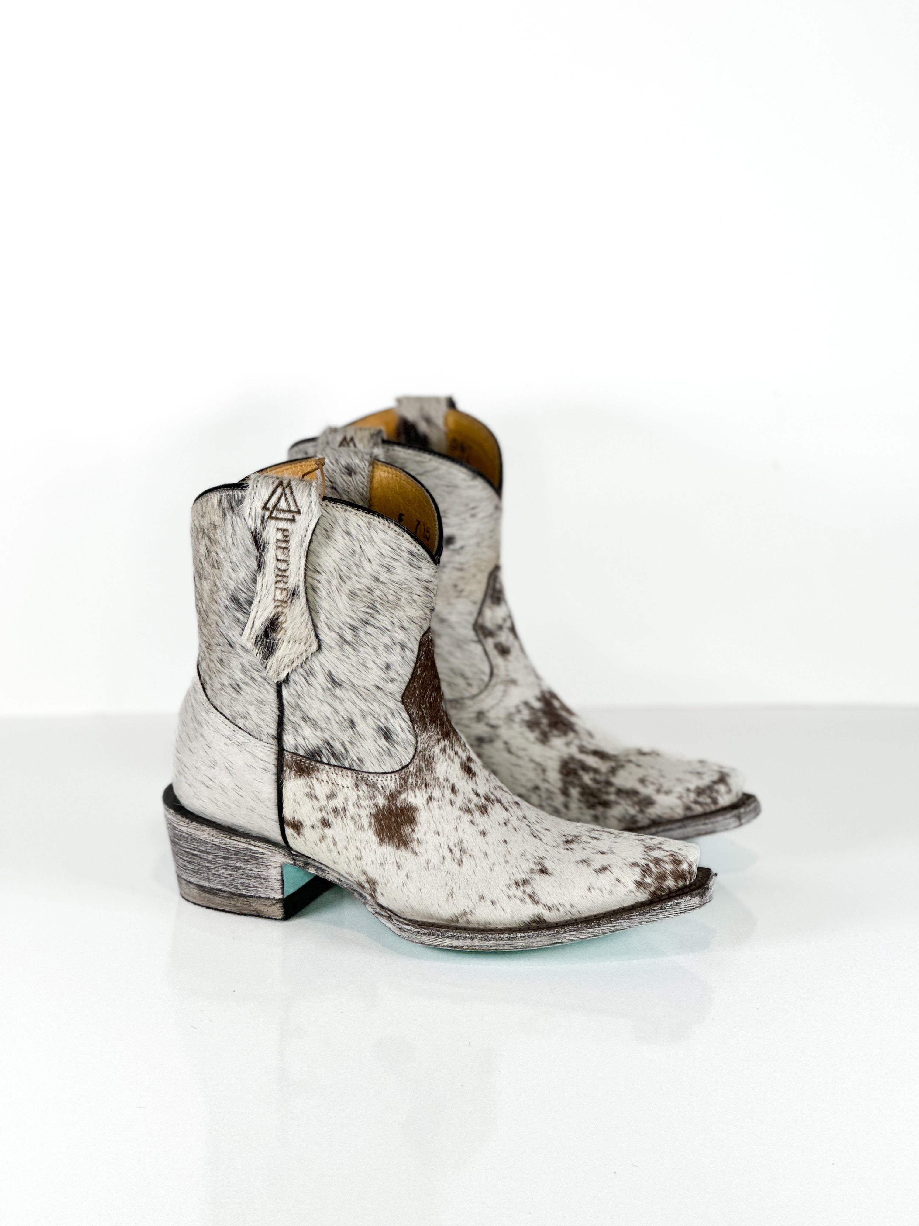 Azeri Mist Cowhide