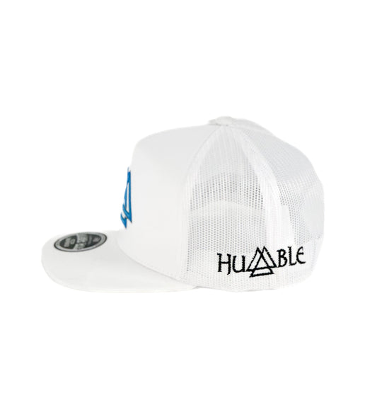 Classic triangle cap