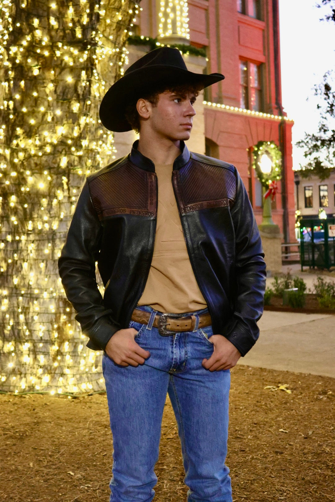 Piedreros Black Jacket