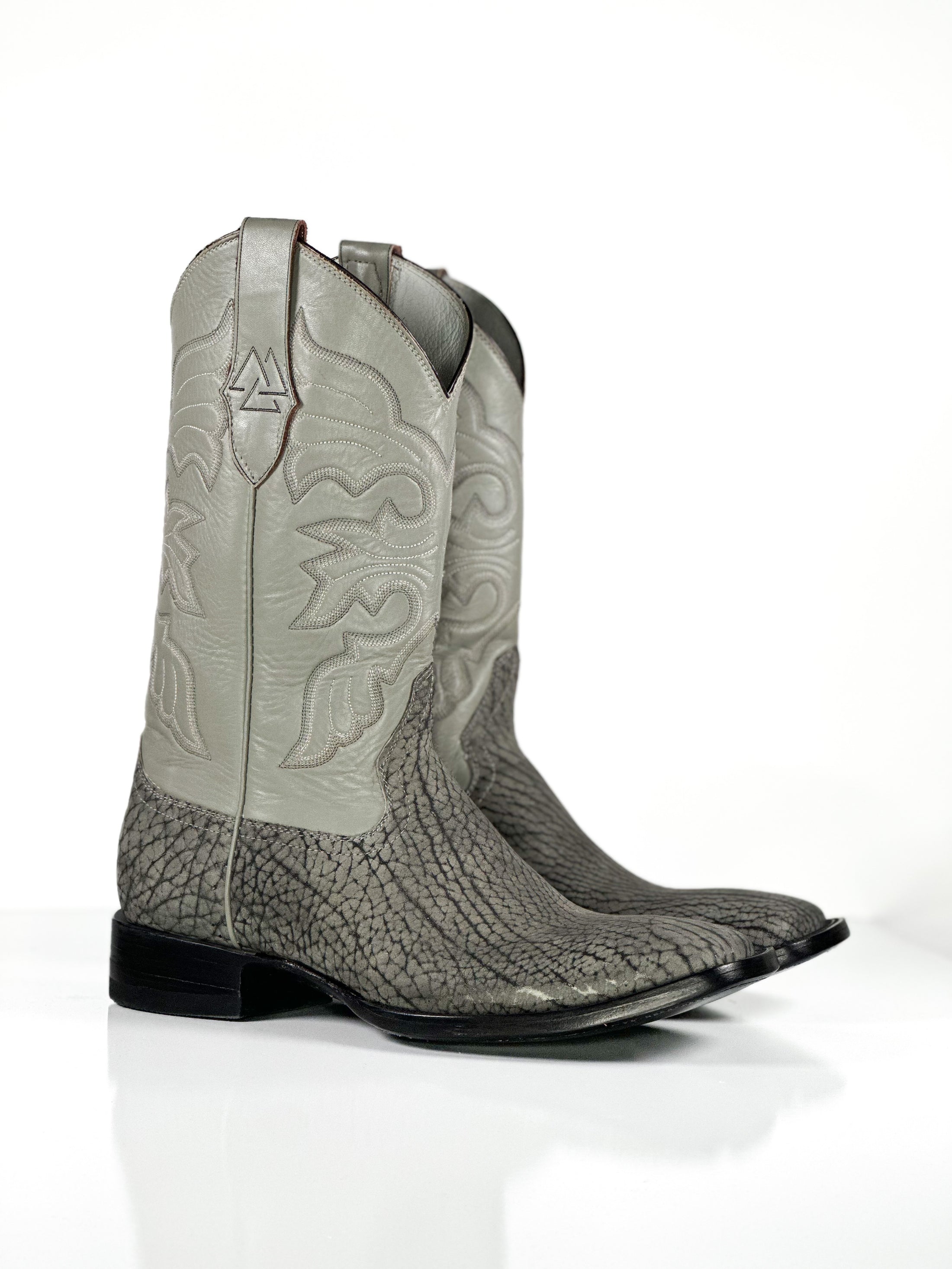 Men's- Sage Bullsneck