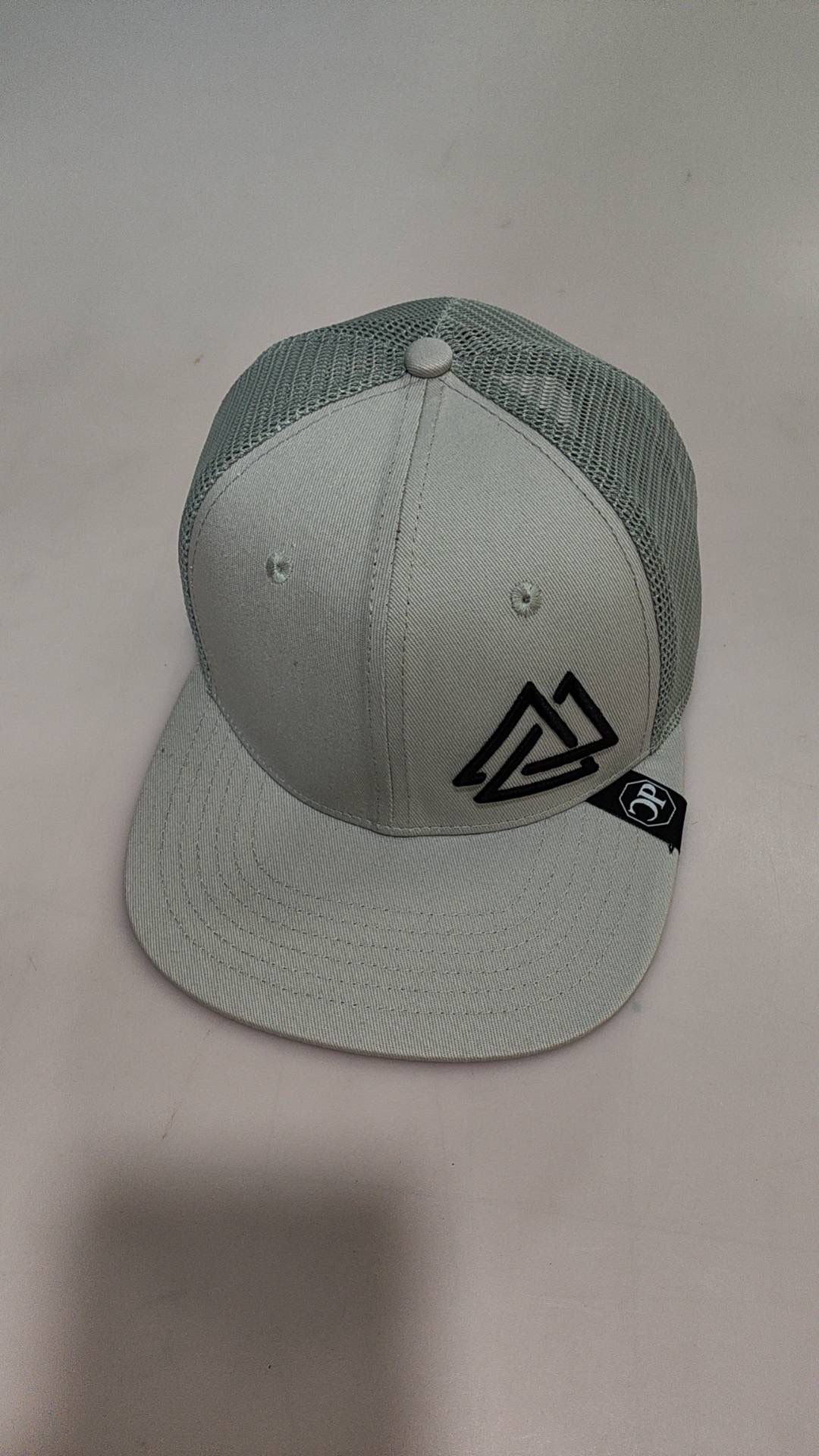 CP-Logo hat