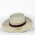 Cargar la imagen en la vista de la galería, Babe Pink Hat
