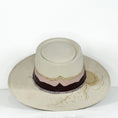 Cargar la imagen en la vista de la galería, Babe Pink Hat
