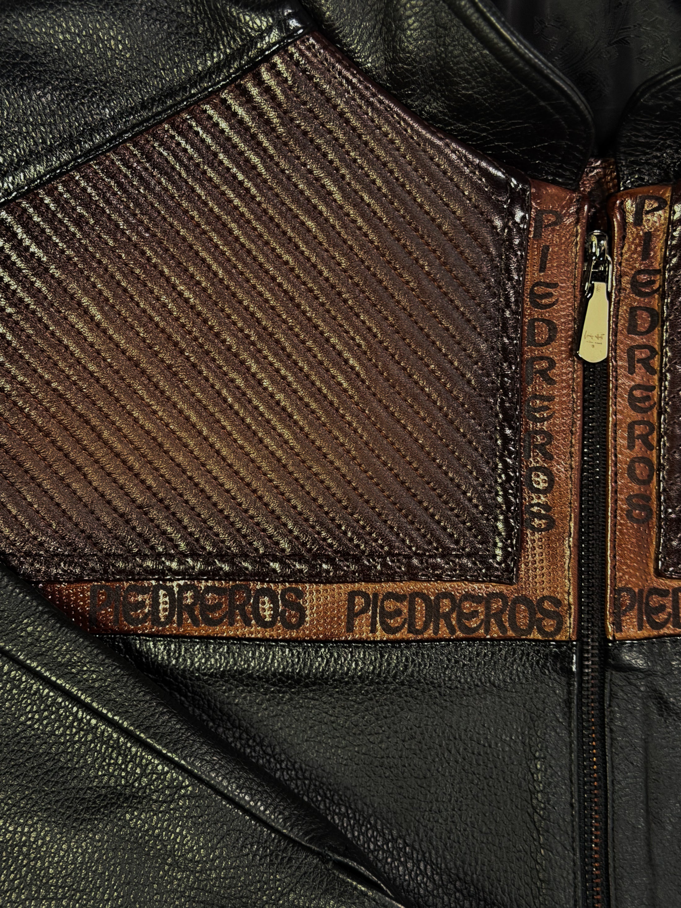 Piedreros Black Jacket