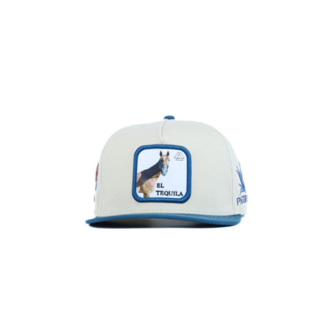Snapback cap with piedreros horse and side logos