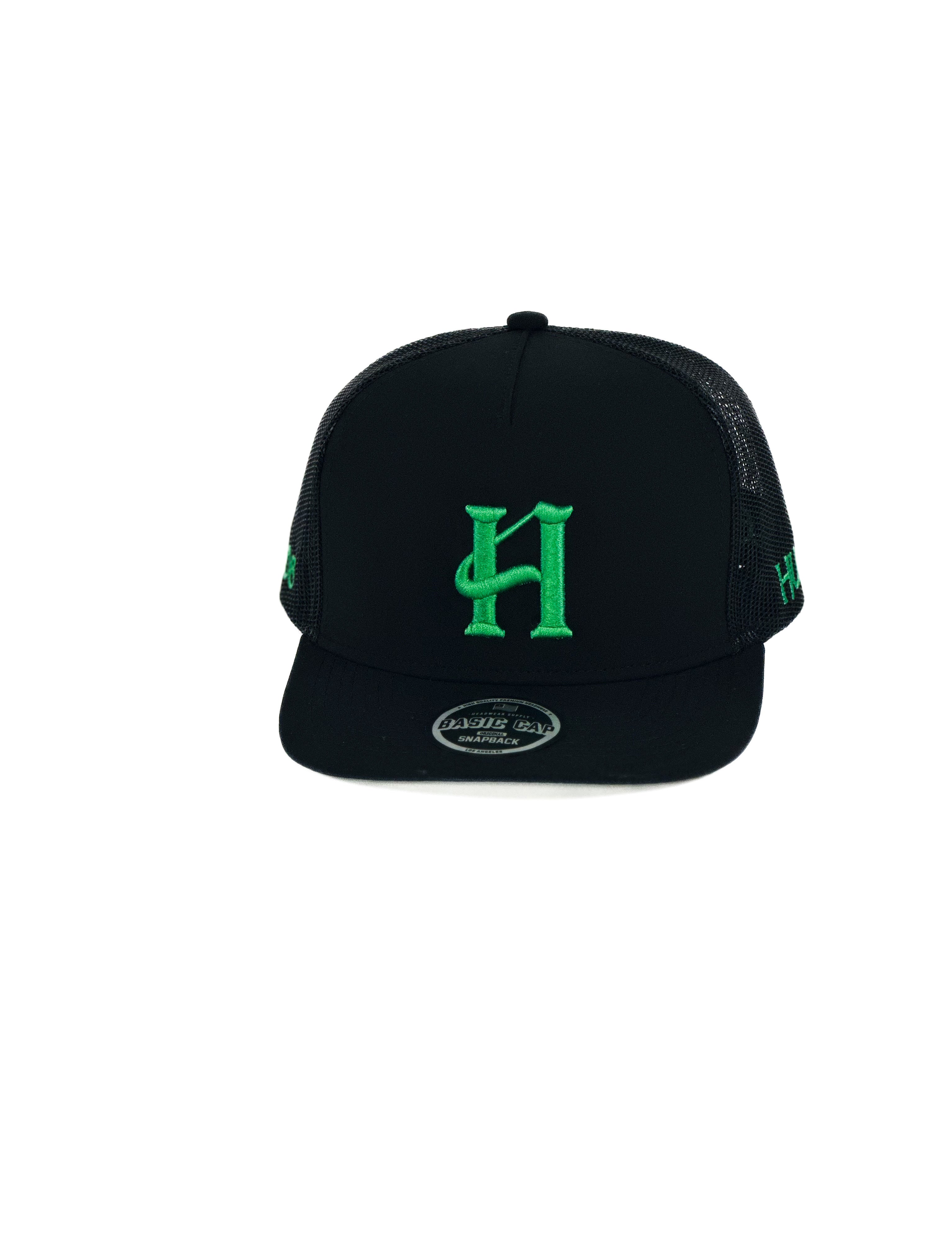 Black mesh Cap with green Humble cuadra piedreros logo