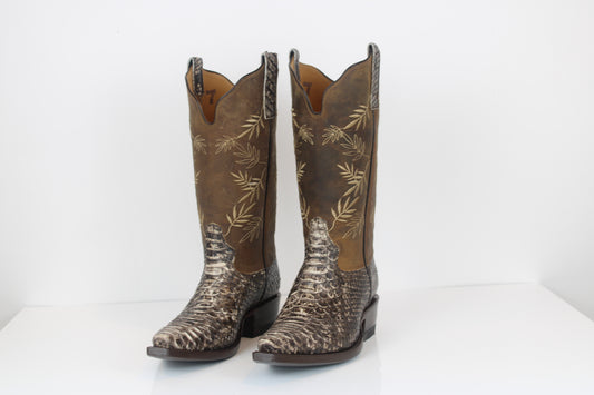 Women’s-Dynastasia Python