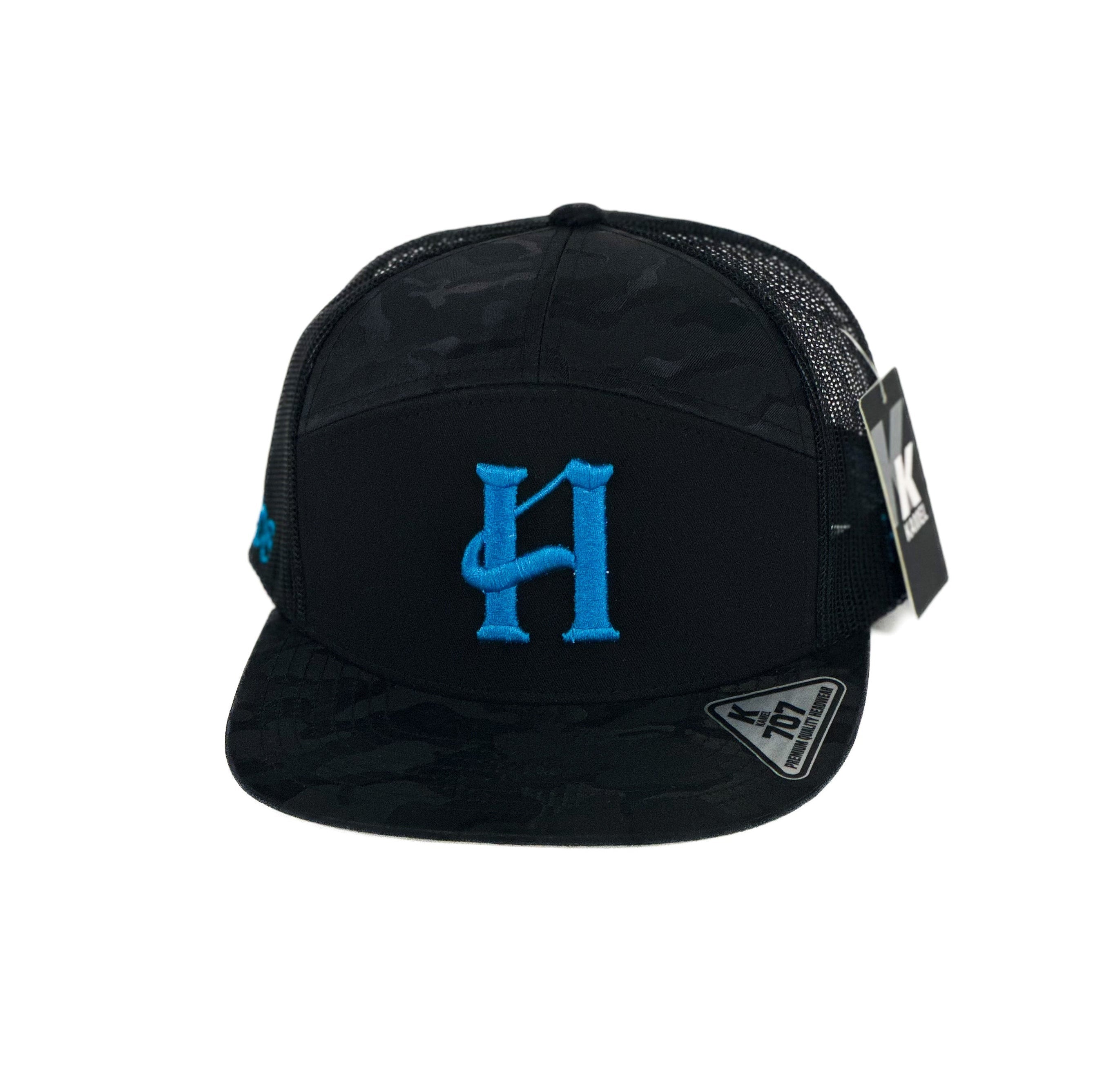 Black cap with blue H logo cuadra piedreros cap