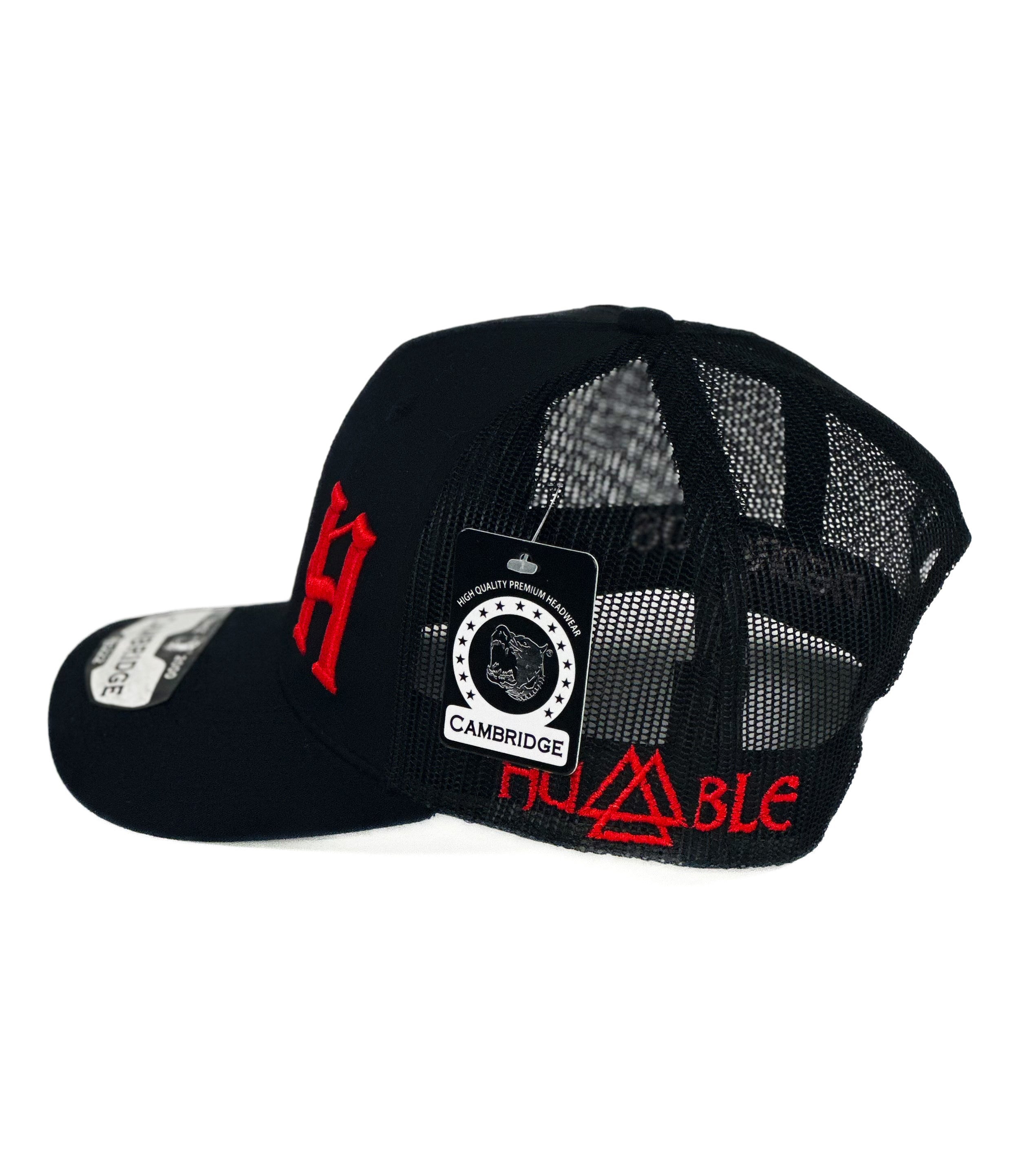 Black trucker Cap with red Humble cuadra piedreros logo