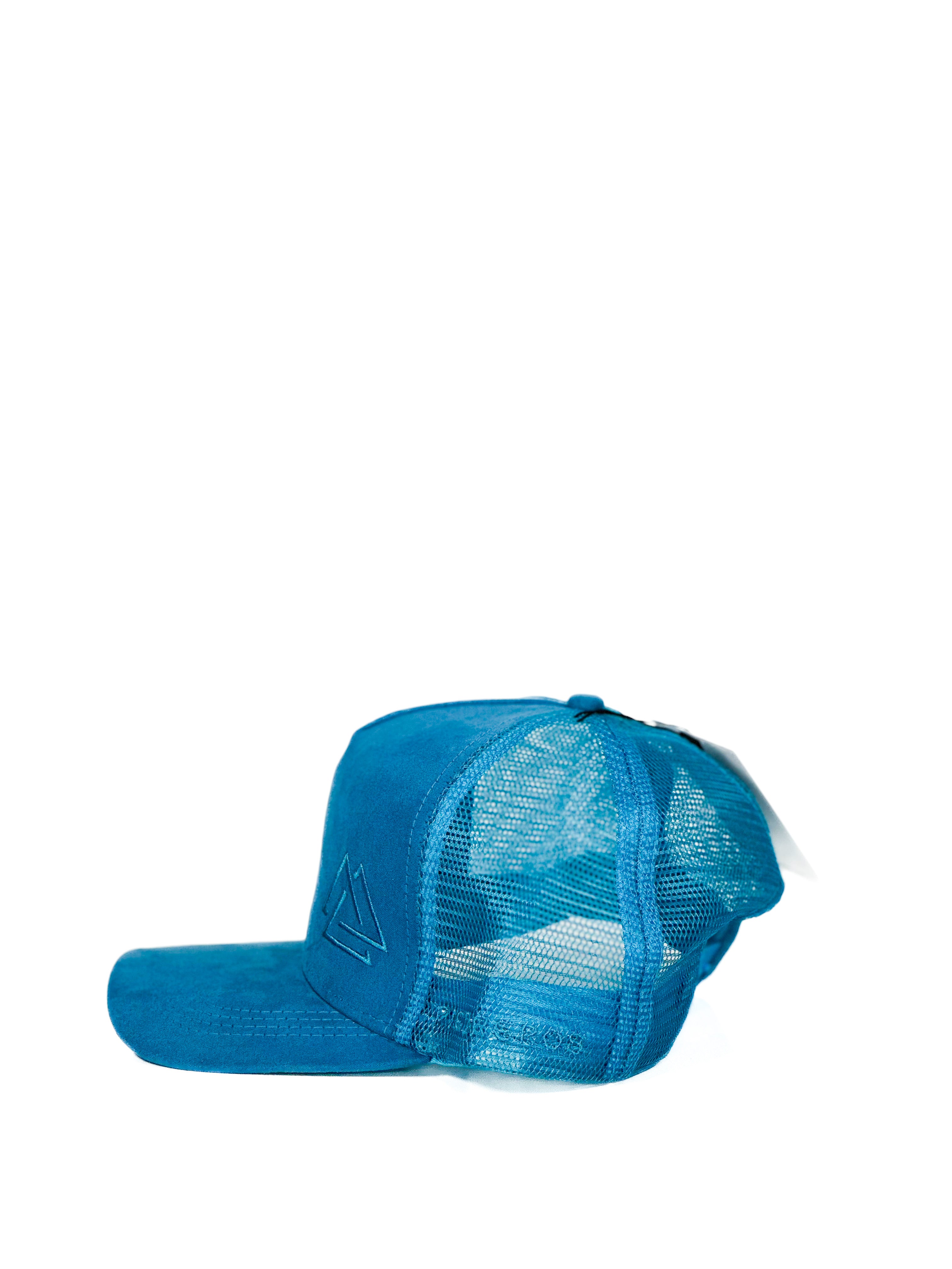 Suede trucker cap with logo on the side